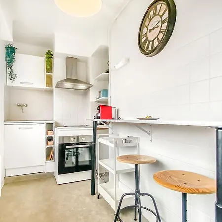 Homey Pinky - Proche Centre / Balcon Prive / Wifi Annemasse Esterno foto